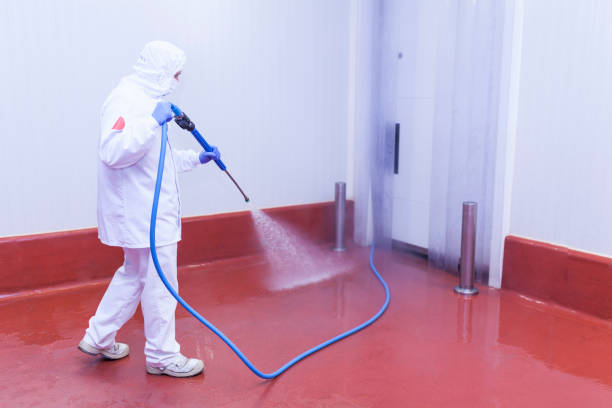 Best Animal Enclosure Cleaning  in Leisure Knoll, NJ